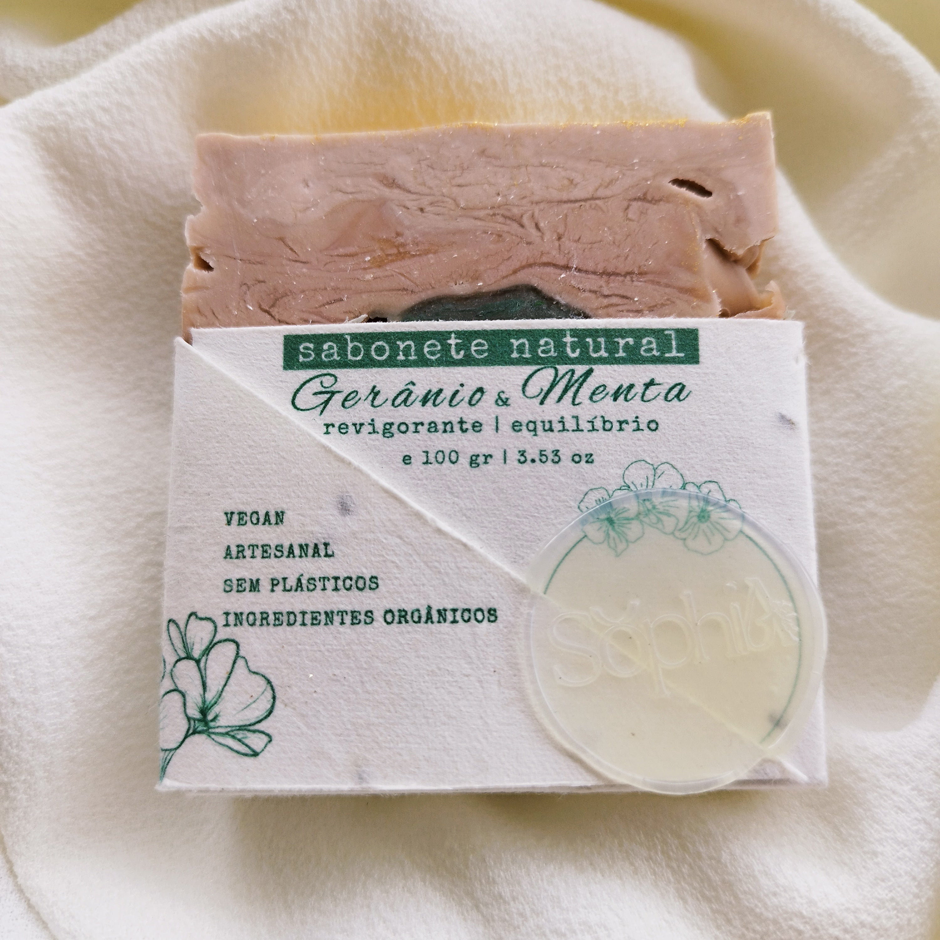 Sabonete artesanal de Gerânio e Menta